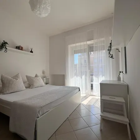 Terracina Central Rooms Terracina